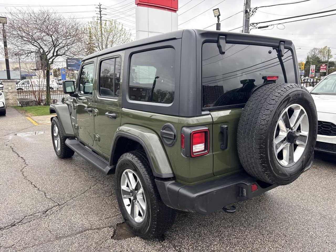 2021 Jeep Wrangler Sahara Photo