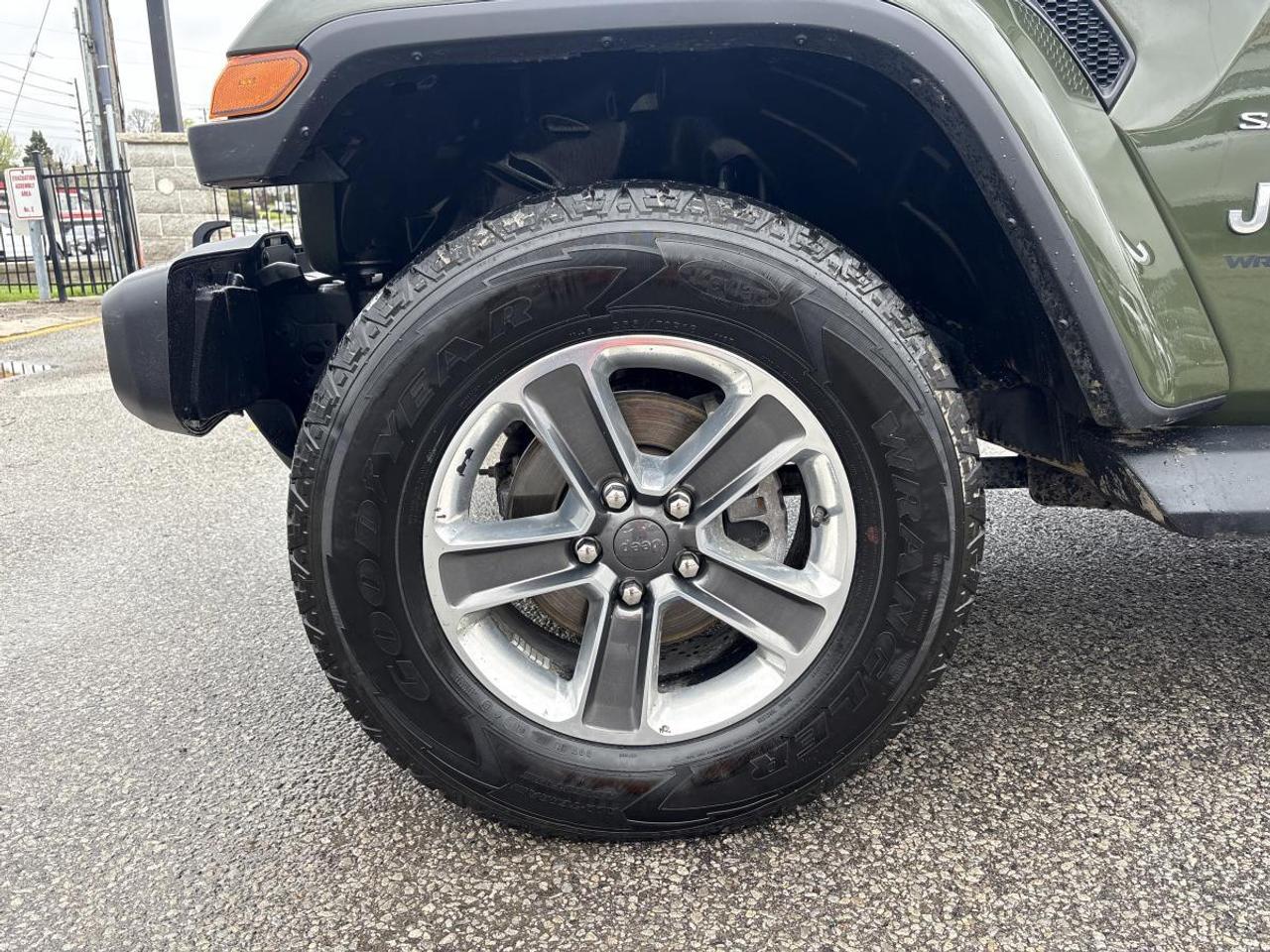 2021 Jeep Wrangler Sahara Photo