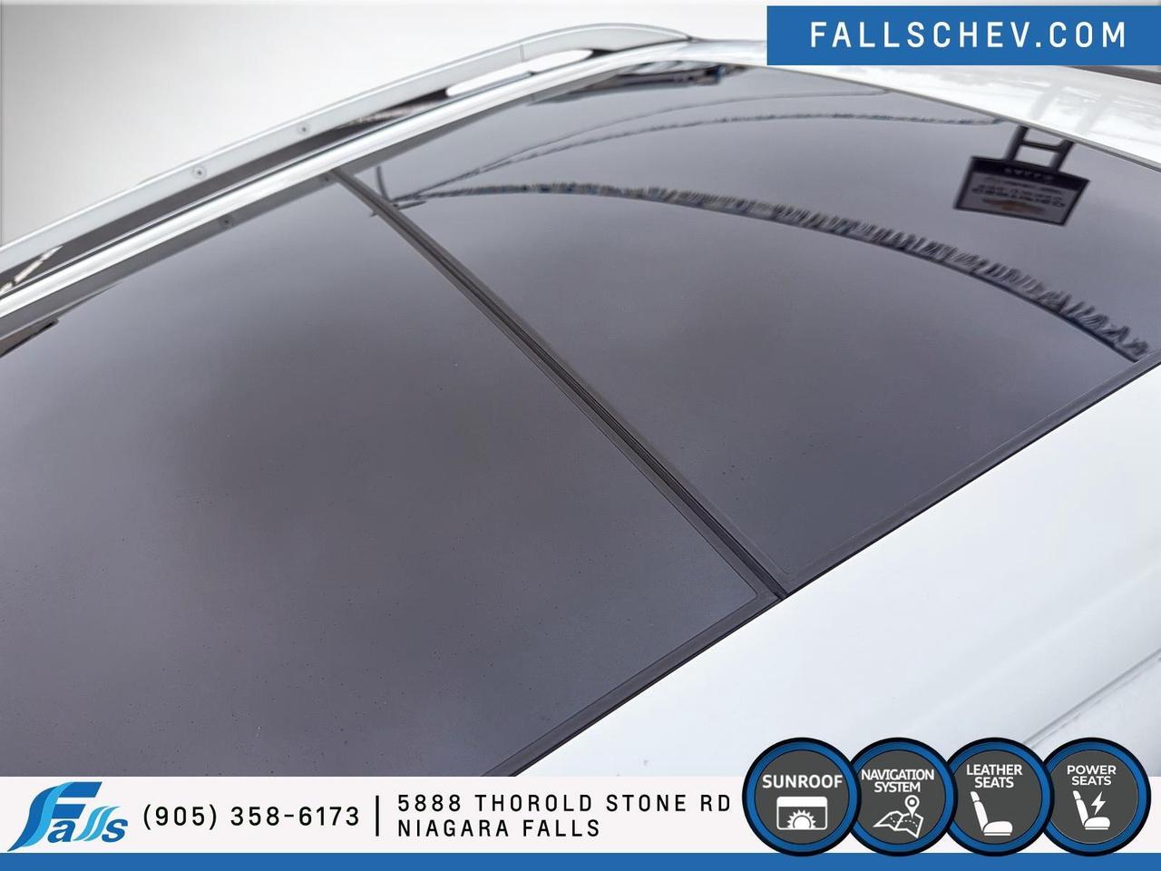 2016 Ford Escape Titanium LEATHER,SUNROOF,NAV,AWD Photo