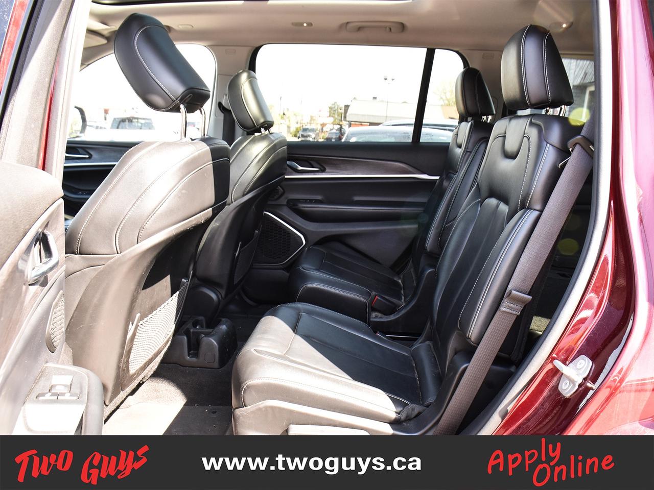 2021 Jeep Grand Cherokee L Limited   Panoroof   Leather   6 Pass Photo