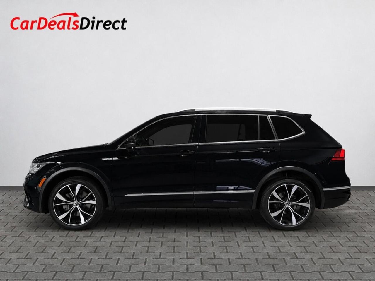 2022 Volkswagen Tiguan Highline R-Line 4MOTION   Panoramic Roof   Rare 2- Photo