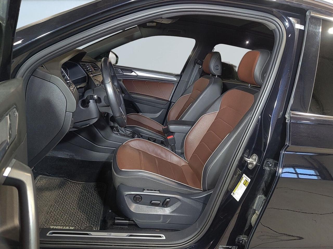 2022 Volkswagen Tiguan Highline R-Line 4MOTION   Panoramic Roof   Rare 2- Photo