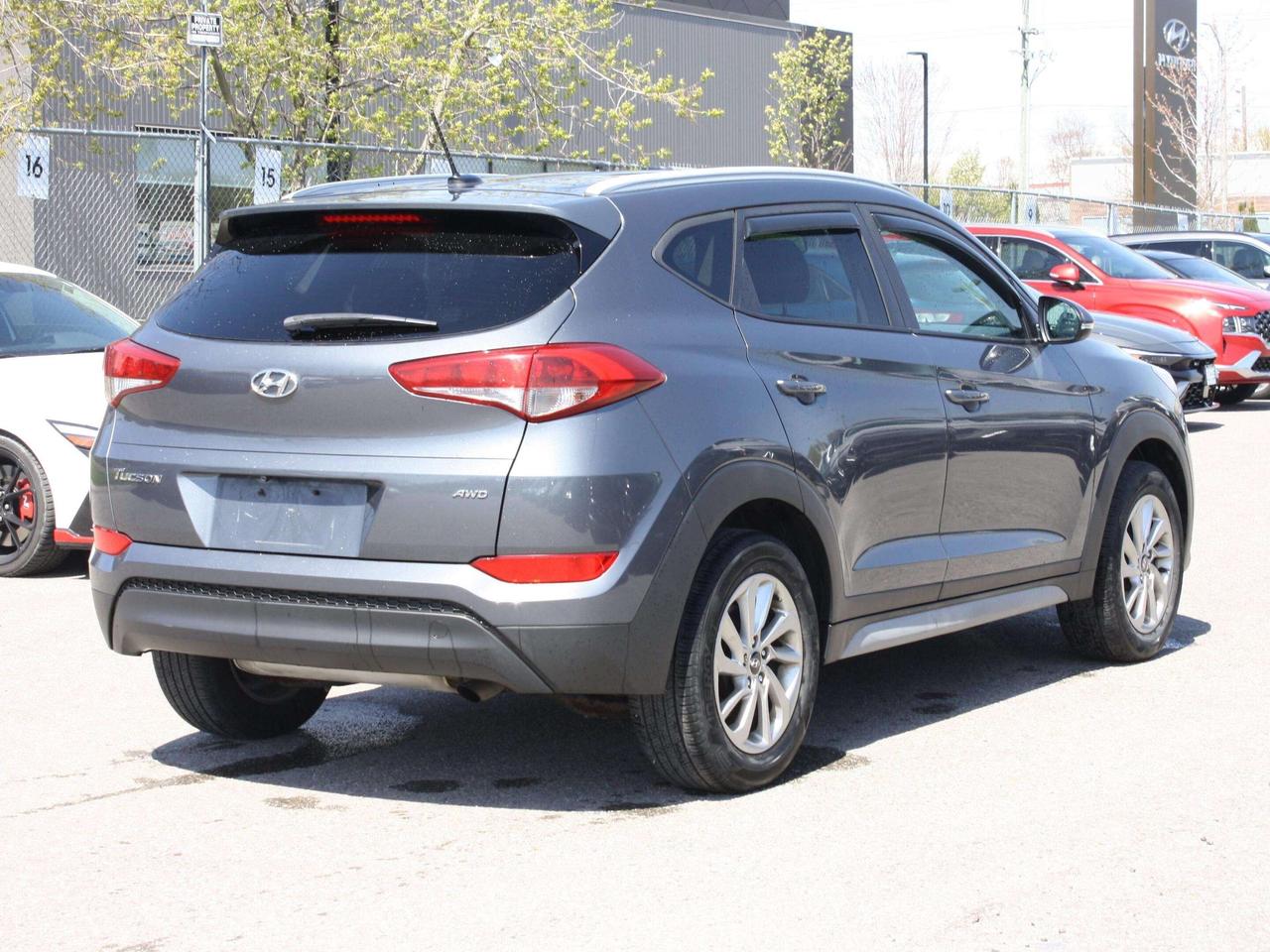 2017 Hyundai Tucson AWD 4DR 2.0L PREMIUM Photo