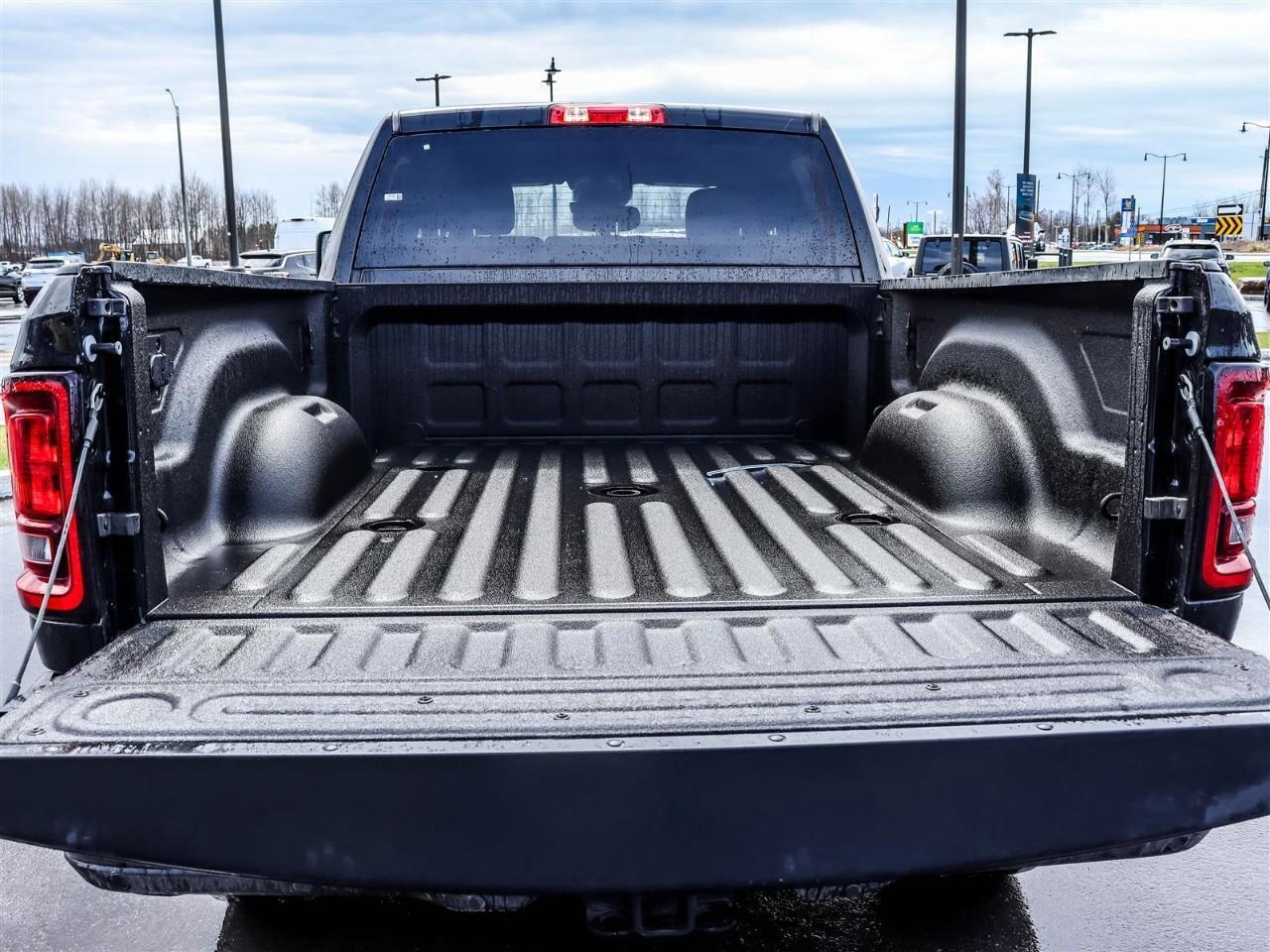 2025 RAM 2500 Big Horn Photo