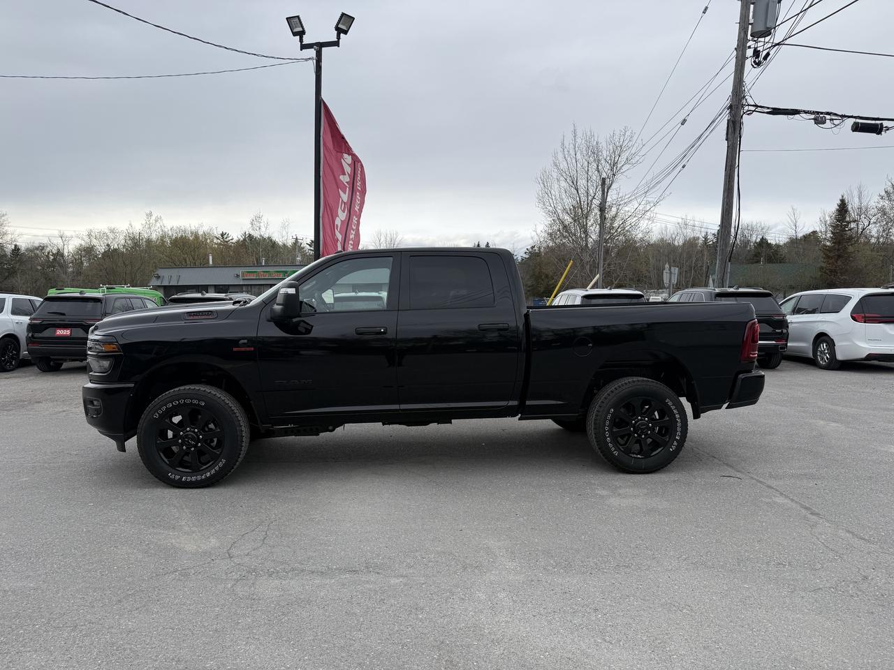 2026 RAM 3500 Big Horn 4x4 Crew Cab Night Edition - Navigation! Photo