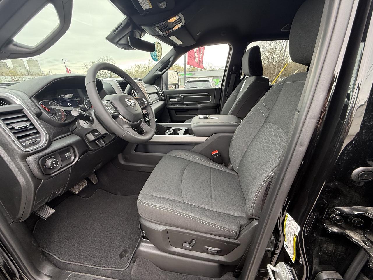 2026 RAM 3500 Big Horn 4x4 Crew Cab Night Edition - Navigation! Photo