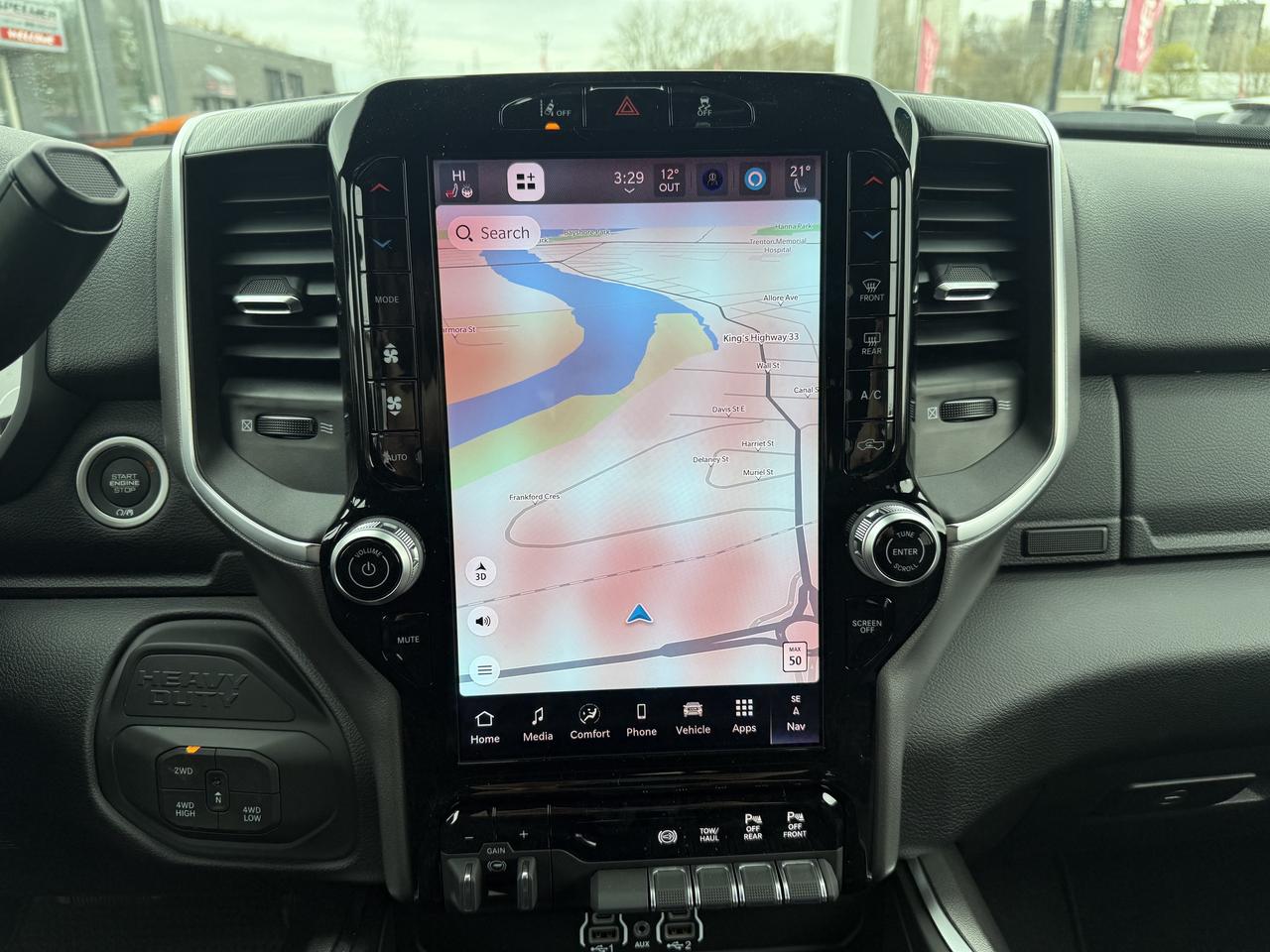 2026 RAM 3500 Big Horn 4x4 Crew Cab Night Edition - Navigation! Photo