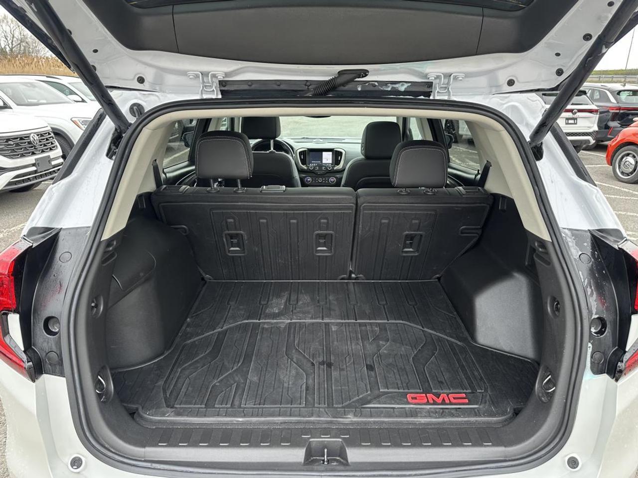 2022 GMC Terrain Denali AWD - 1 OWNER Photo
