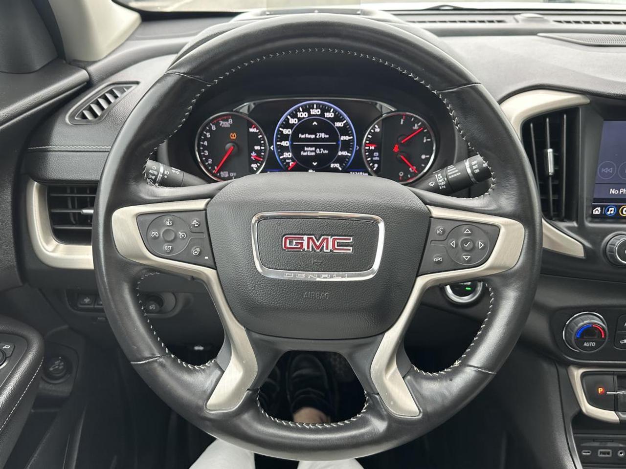 2022 GMC Terrain Denali AWD - 1 OWNER Photo