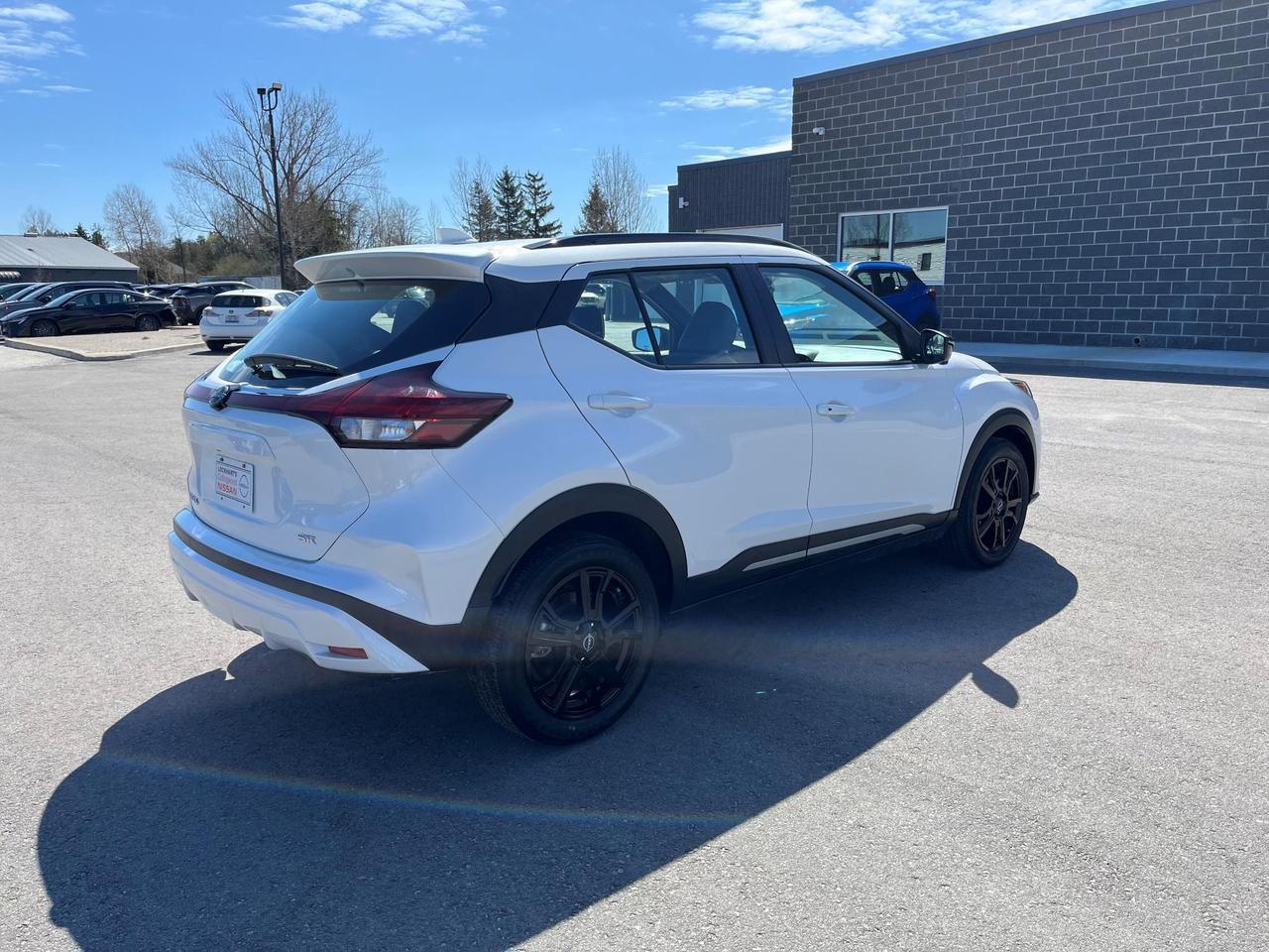 2024 Nissan Kicks SR PREMIUM FWD Photo