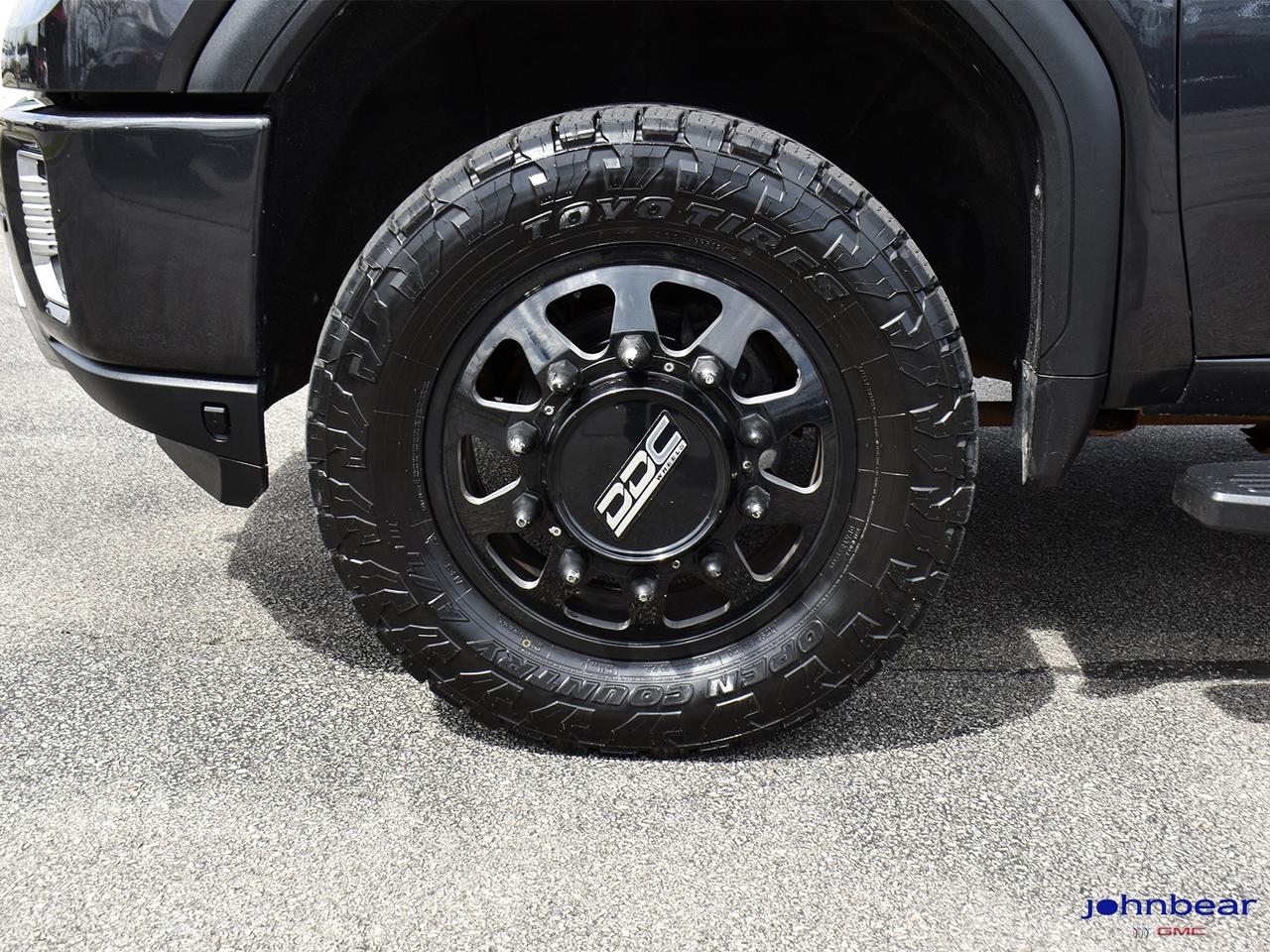 2020 GMC Sierra 3500HD Denali Photo