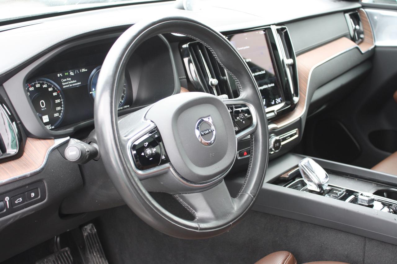 2021 Volvo XC60 Recharge  Photo