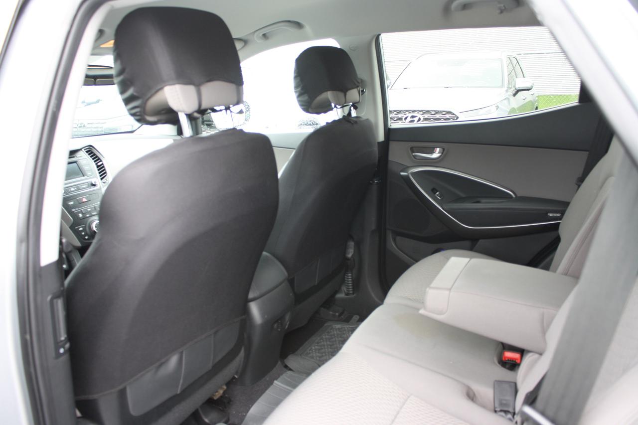 2018 Hyundai Santa Fe Sport 2.4L FWD Photo