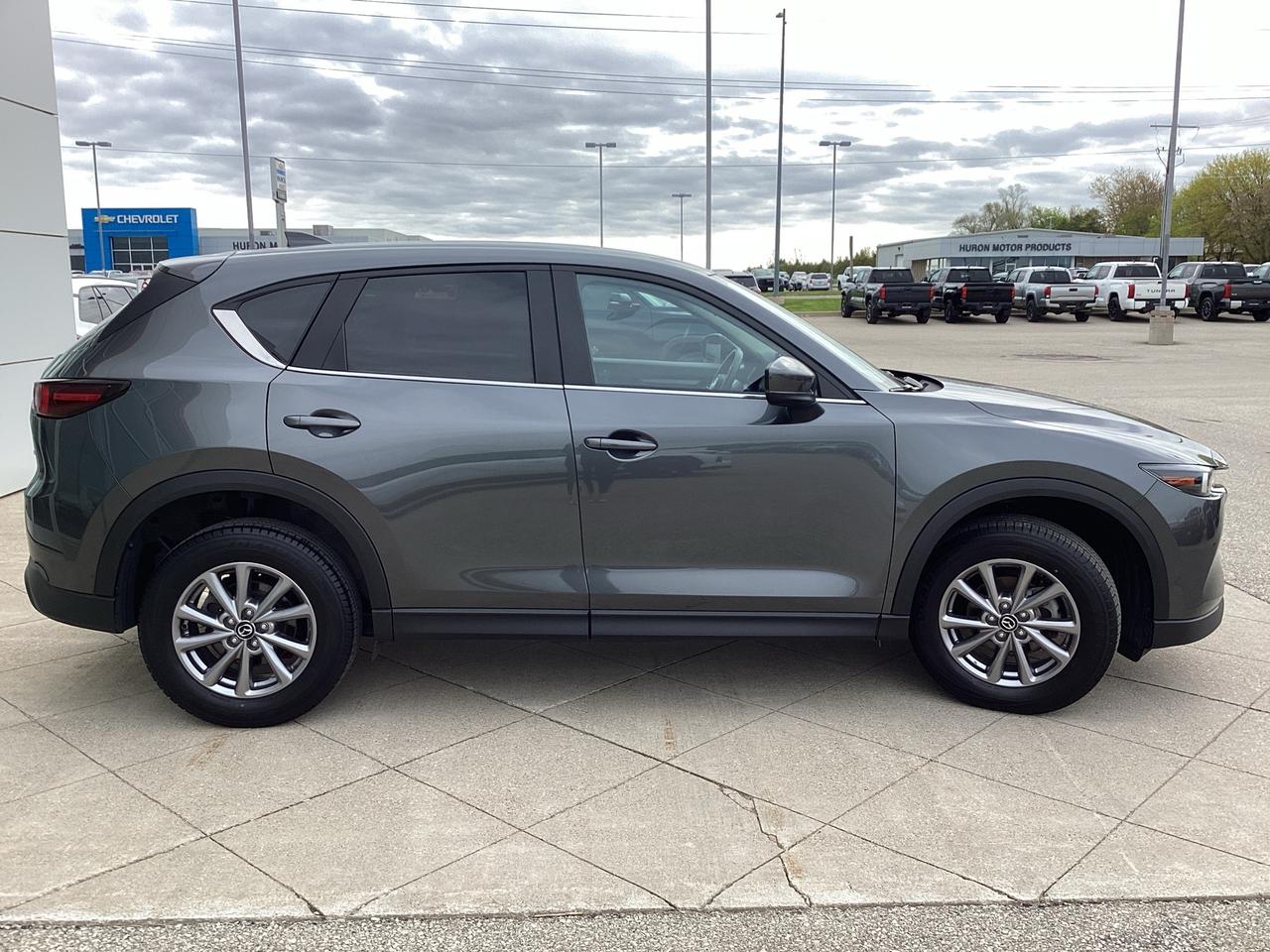 2024 Mazda CX-5 GX Photo