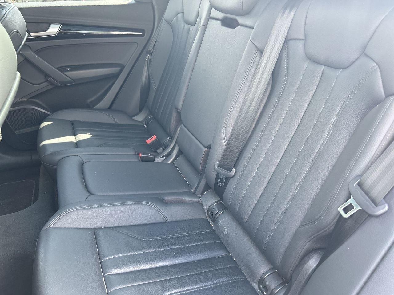 2020 Audi Q5 45 2.0T Technik   Adaptive Air Suspension Photo