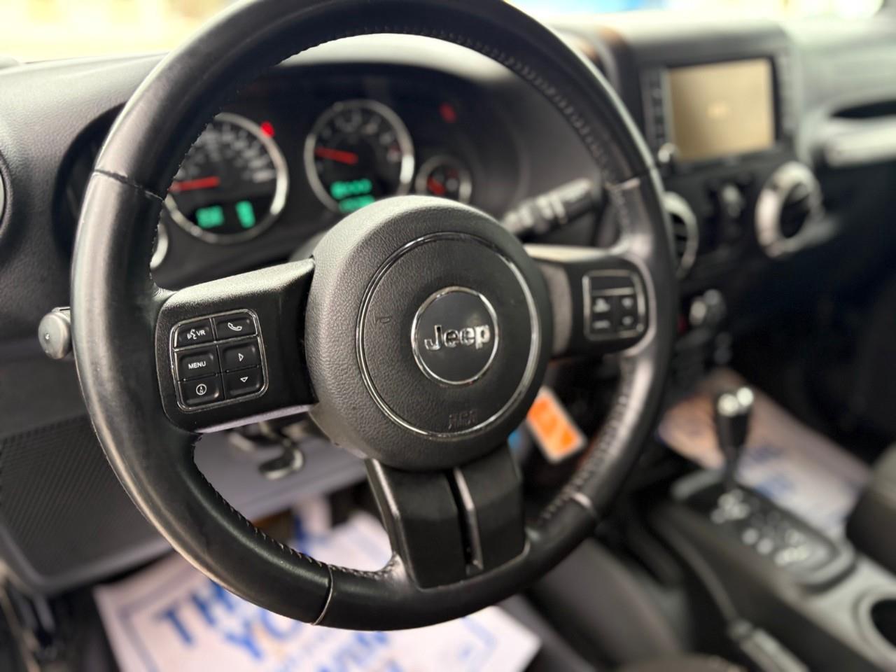 2017 Jeep WRANGLER UNLIMITED Sahara 4dr 4x4 Photo