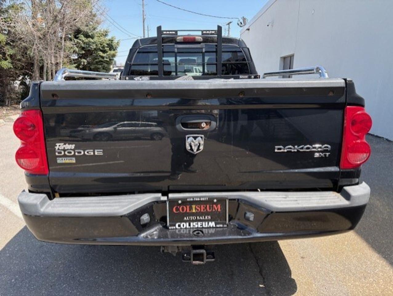 2010 Dodge Dakota SXT 4X4 V8 4.7L ONLY 65KM-SENIOR DRIVEN-CERTIFIED! Photo