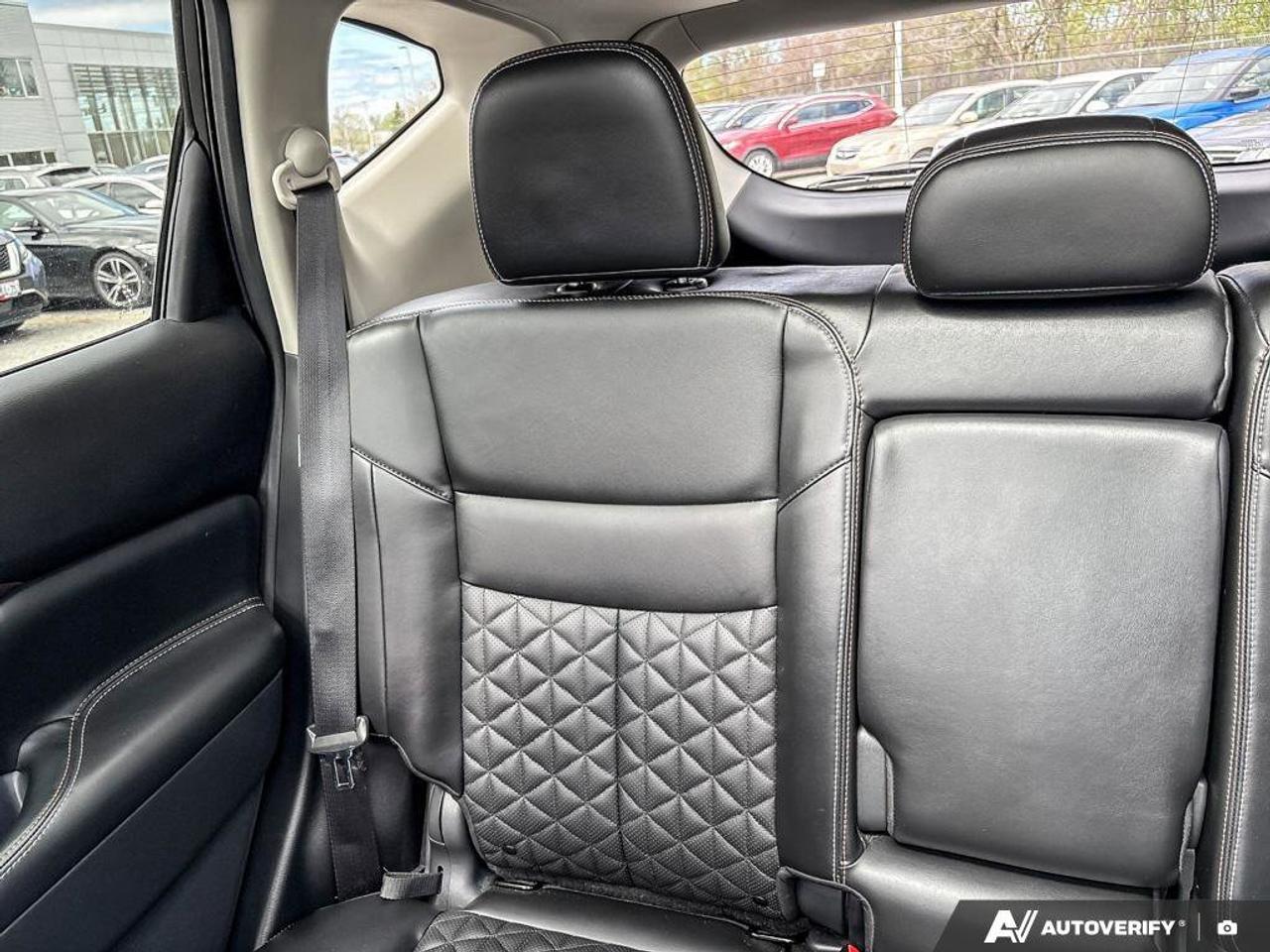 2021 Nissan Murano Platinum   Navigation   Moonroof   Heated Seats Photo