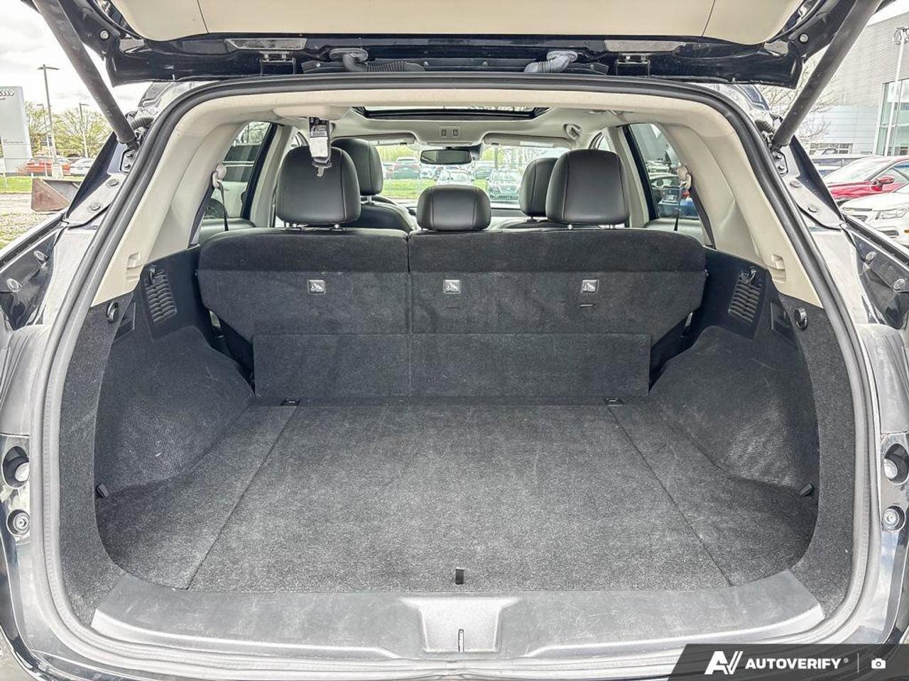 2021 Nissan Murano Platinum   Navigation   Moonroof   Heated Seats Photo