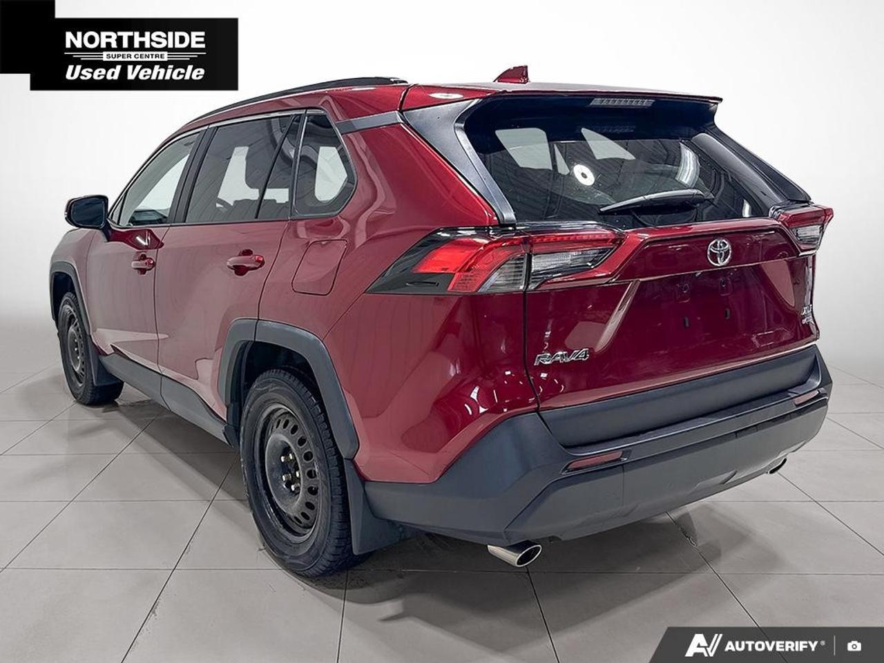 2023 Toyota RAV4 XLE AWD Photo