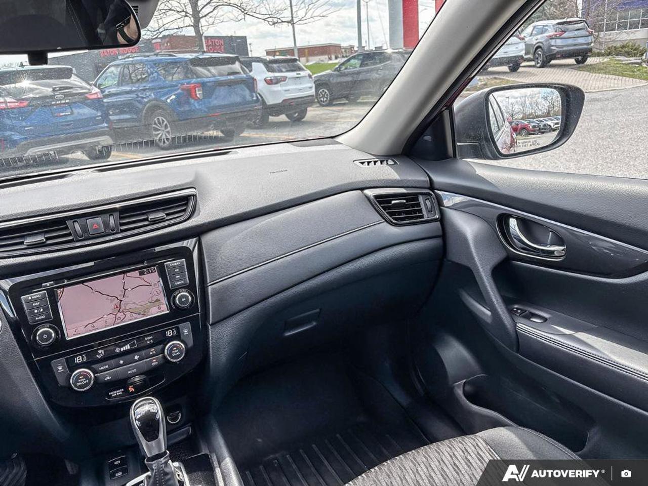 2020 Nissan Rogue  Photo