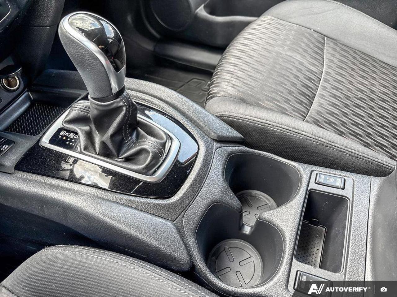 2020 Nissan Rogue  Photo