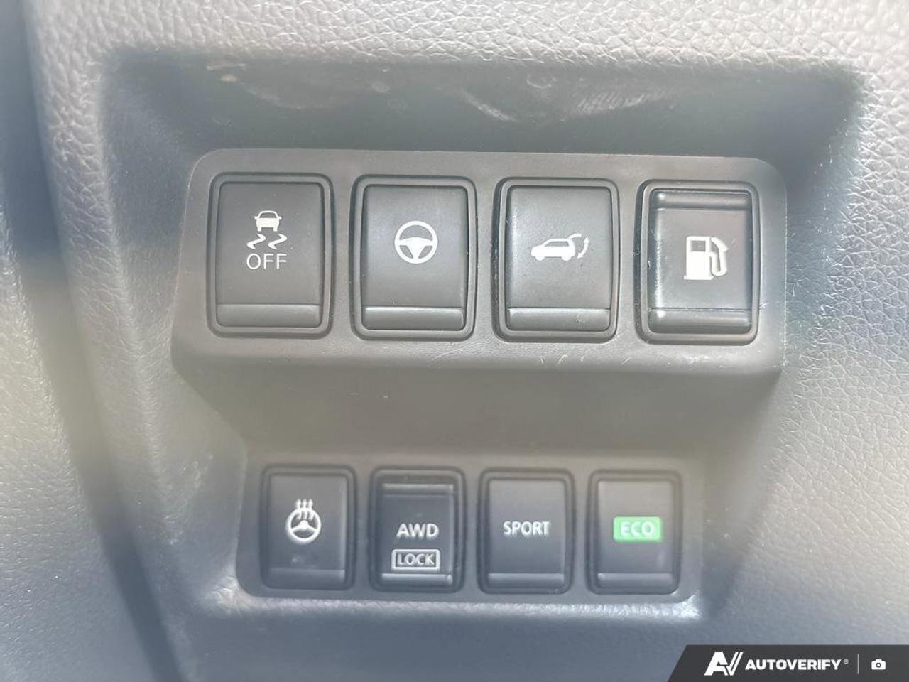 2020 Nissan Rogue  Photo
