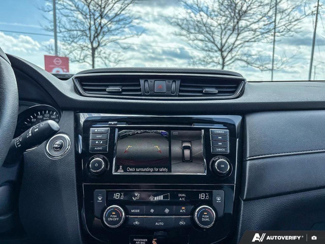 2020 Nissan Rogue  Photo