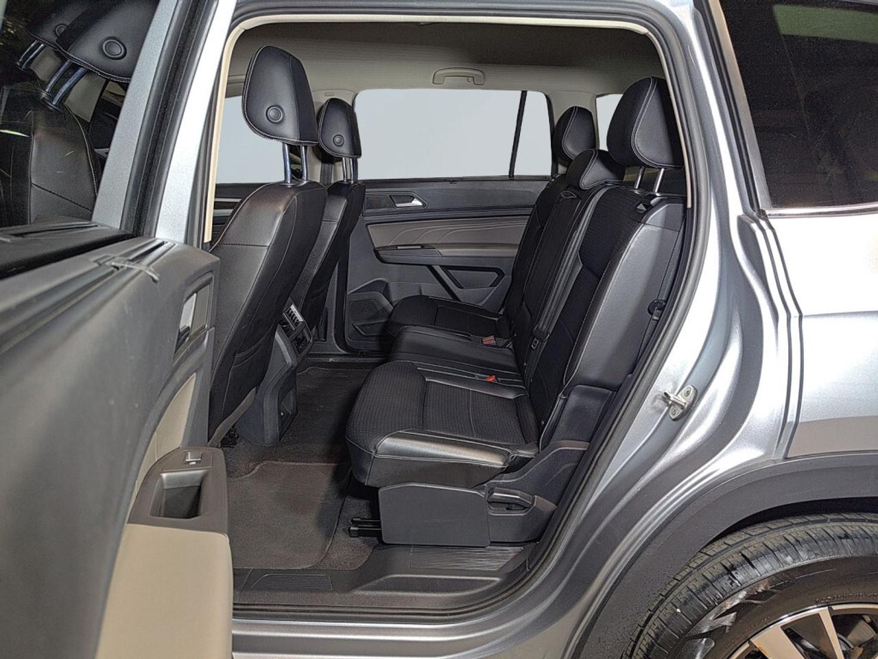 2022 Volkswagen Atlas Atlas V6 Comfortline AWD   7 Passenger   Clean Car Photo