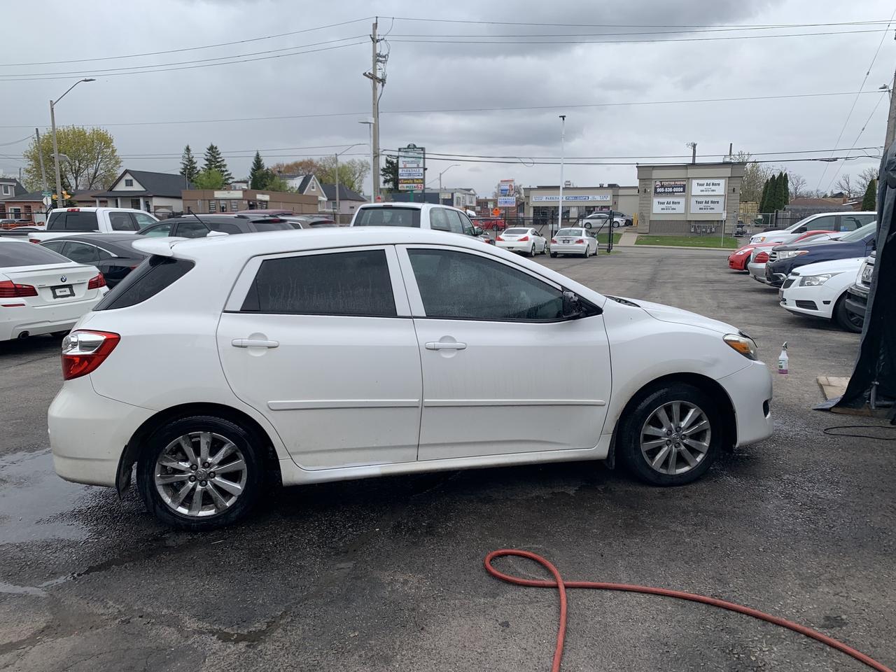 2009 Toyota Matrix 4DR WGN AUTO FWD Photo