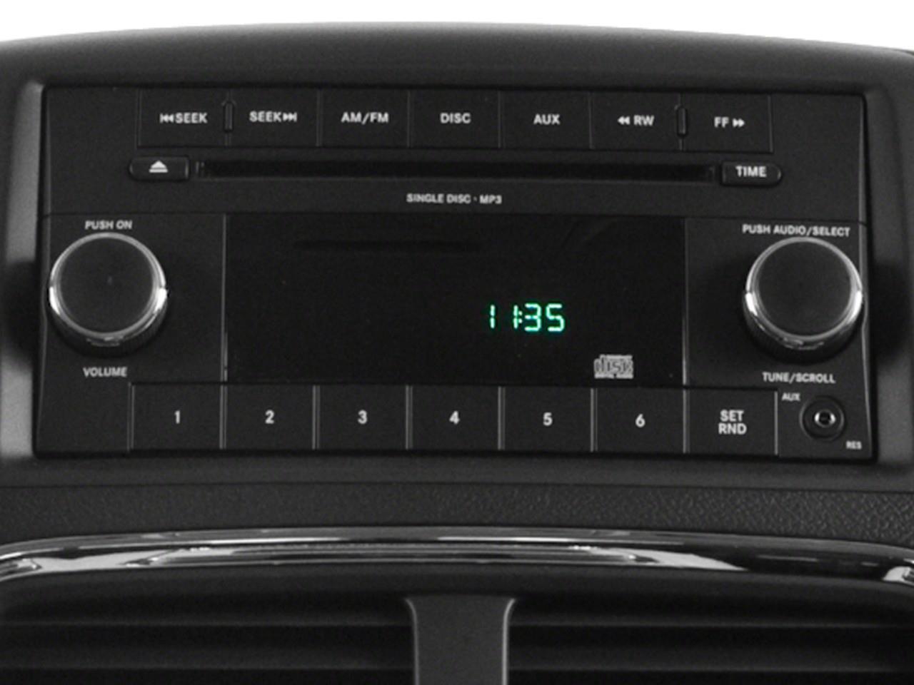 2015 Dodge Grand Caravan SE/SXT Photo