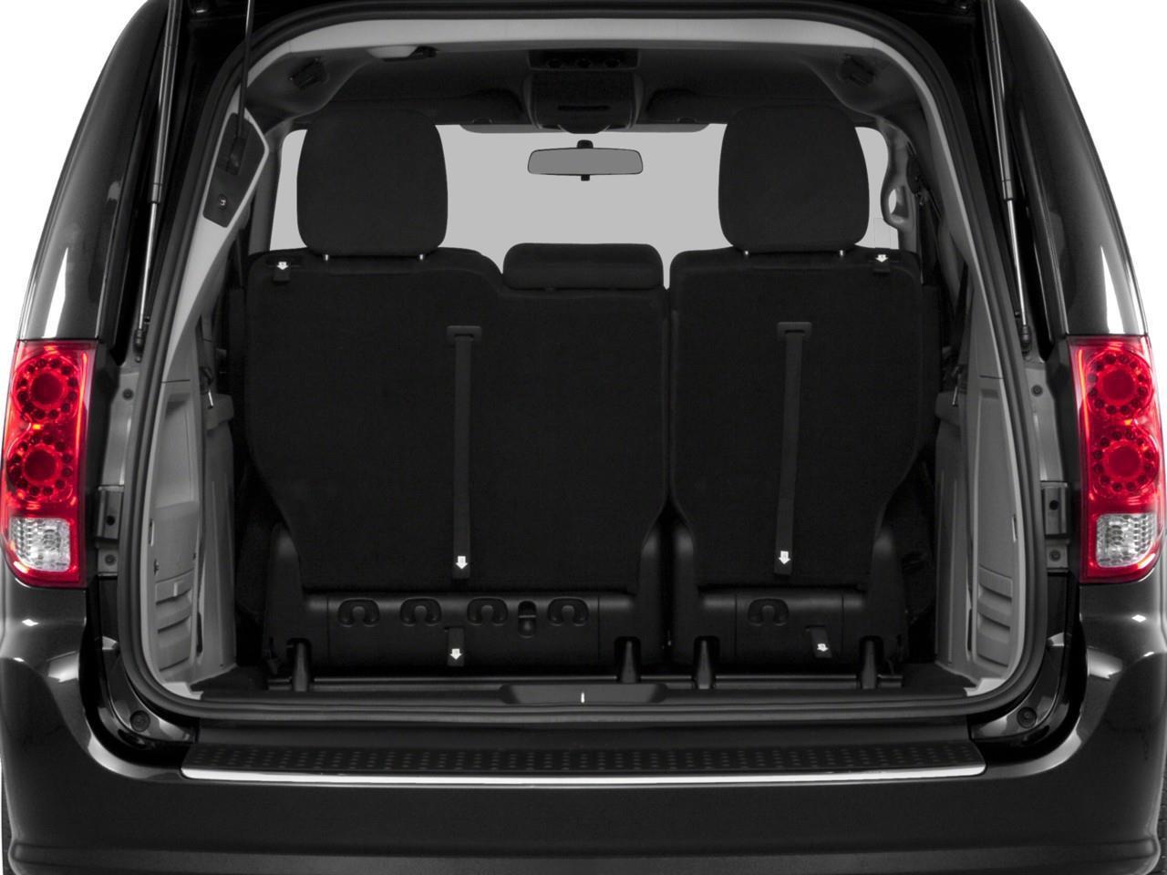 2015 Dodge Grand Caravan SE/SXT Photo