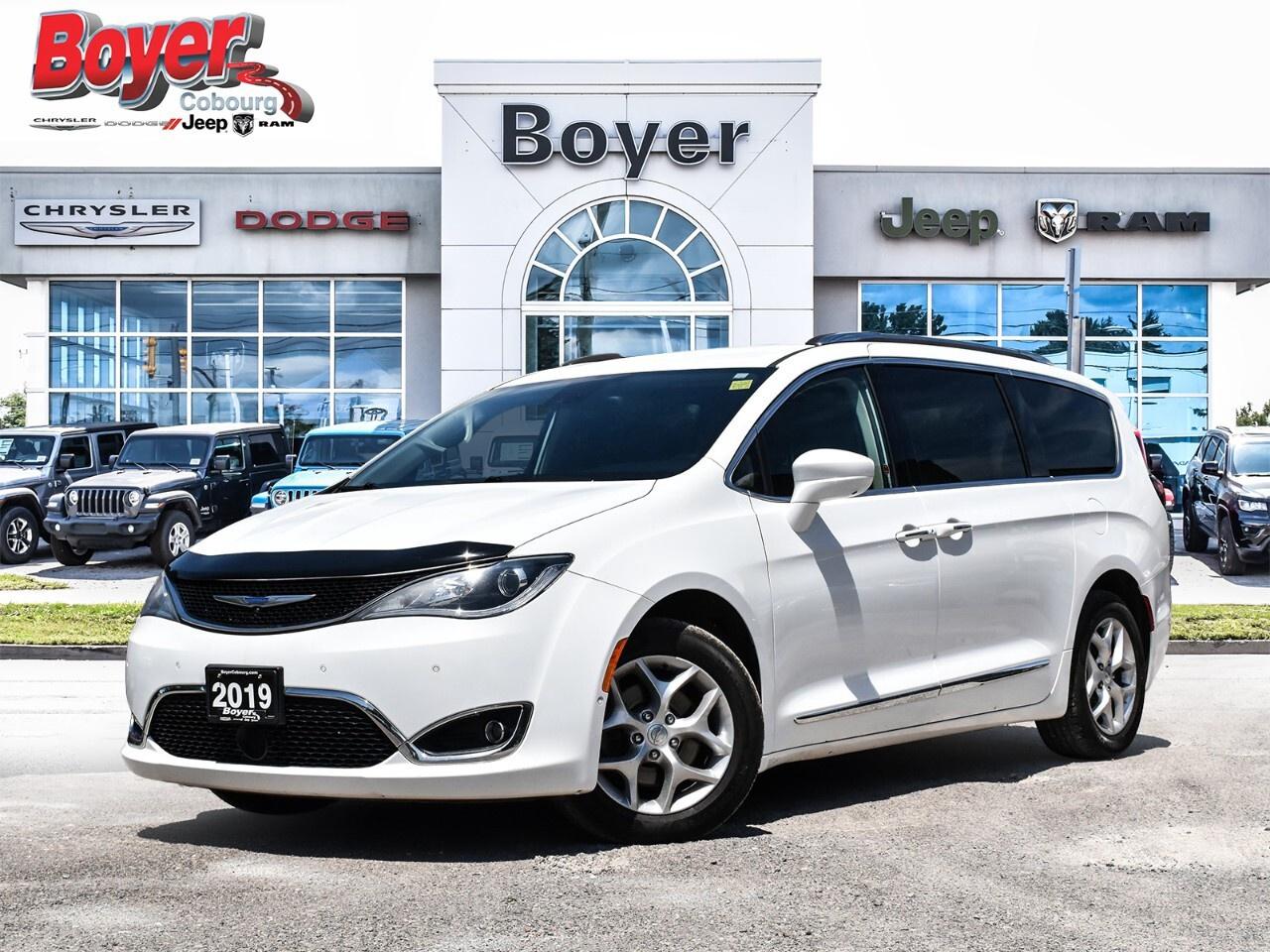 2019 Chrysler Pacifica Touring L Plus I Uconnect Theatre Group I 8 passen Photo0