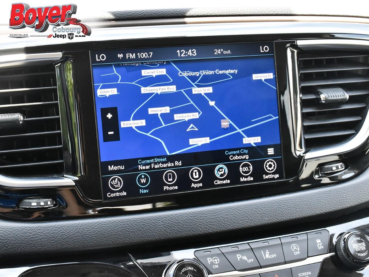 2019 Chrysler Pacifica Touring L Plus I Uconnect Theatre Group I 8 passen Photo