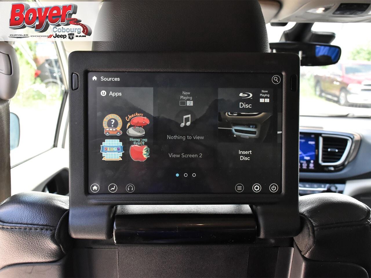 2019 Chrysler Pacifica Touring L Plus I Uconnect Theatre Group I 8 passen Photo