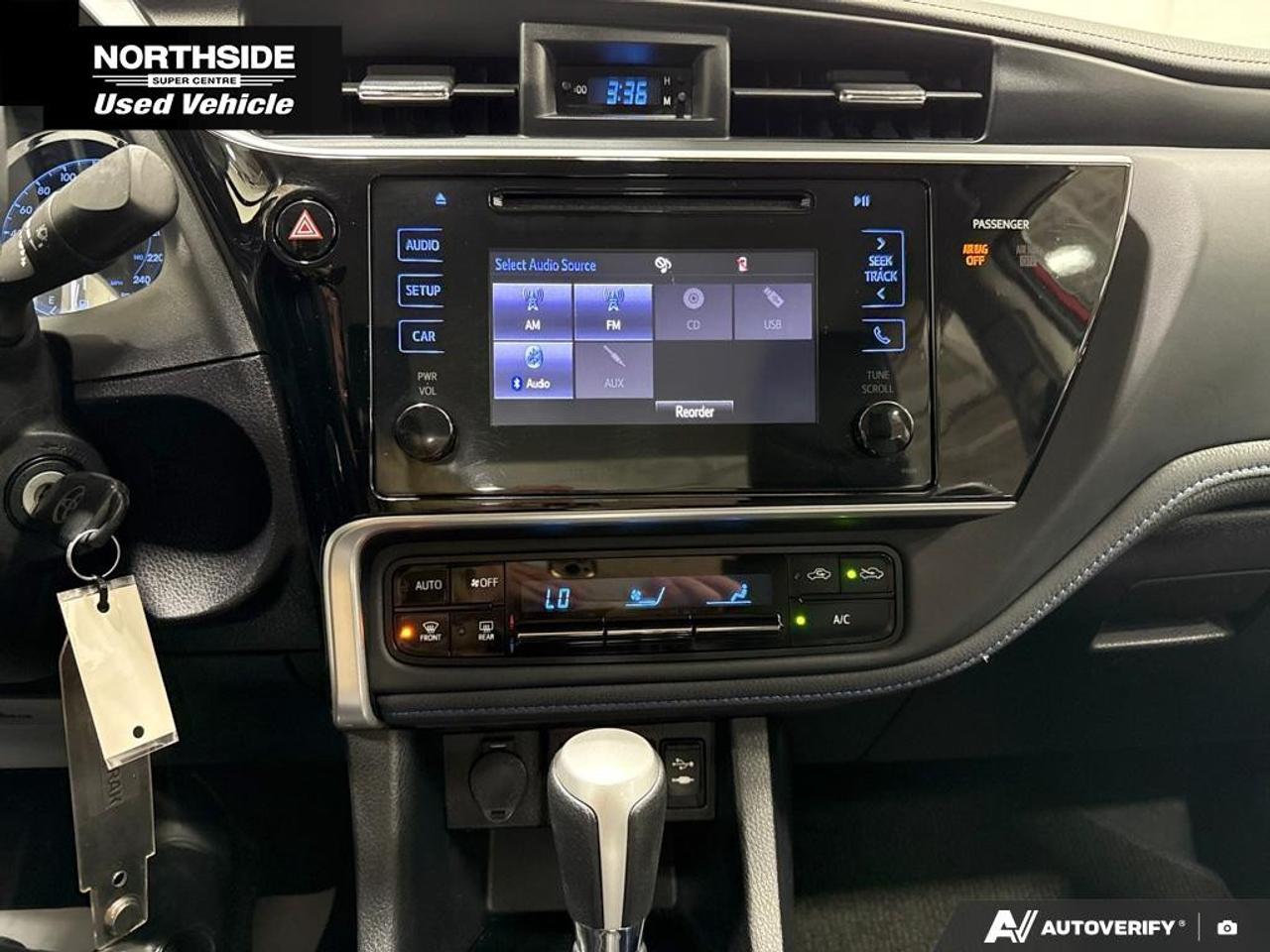2017 Toyota Corolla 4DR SDN CVT SE Photo