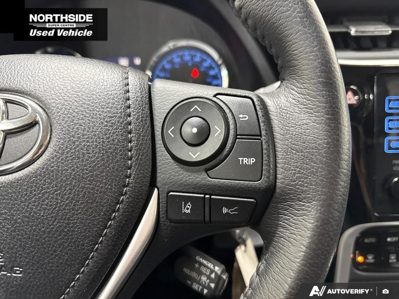 2017 Toyota Corolla 4DR SDN CVT SE Photo
