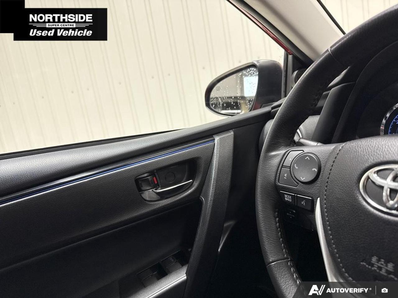 2017 Toyota Corolla 4DR SDN CVT SE Photo