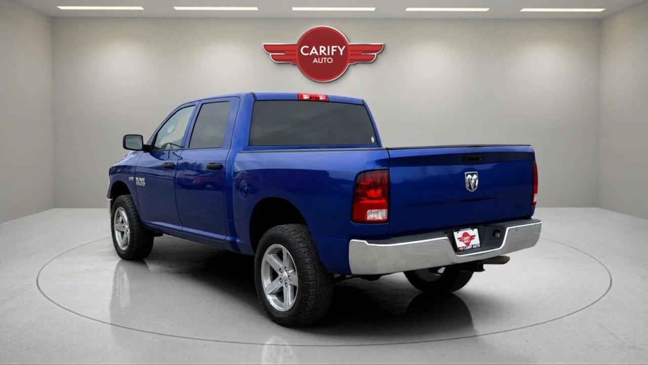 2017 RAM 1500 4WD Crew Cab  ST Photo