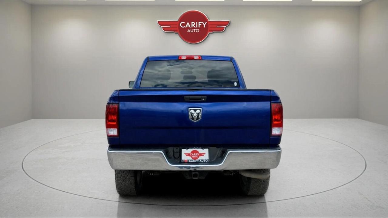 2017 RAM 1500 4WD Crew Cab  ST Photo