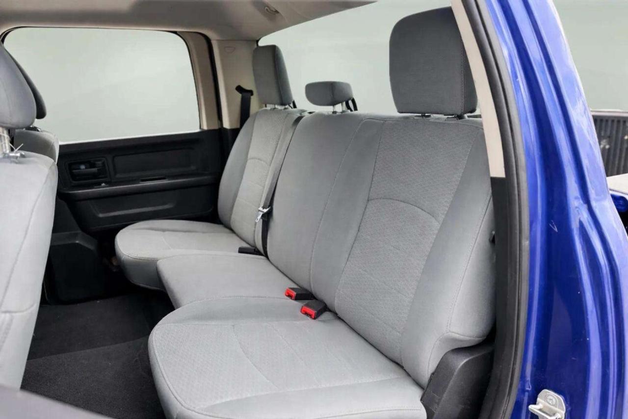 2017 RAM 1500 4WD Crew Cab  ST Photo