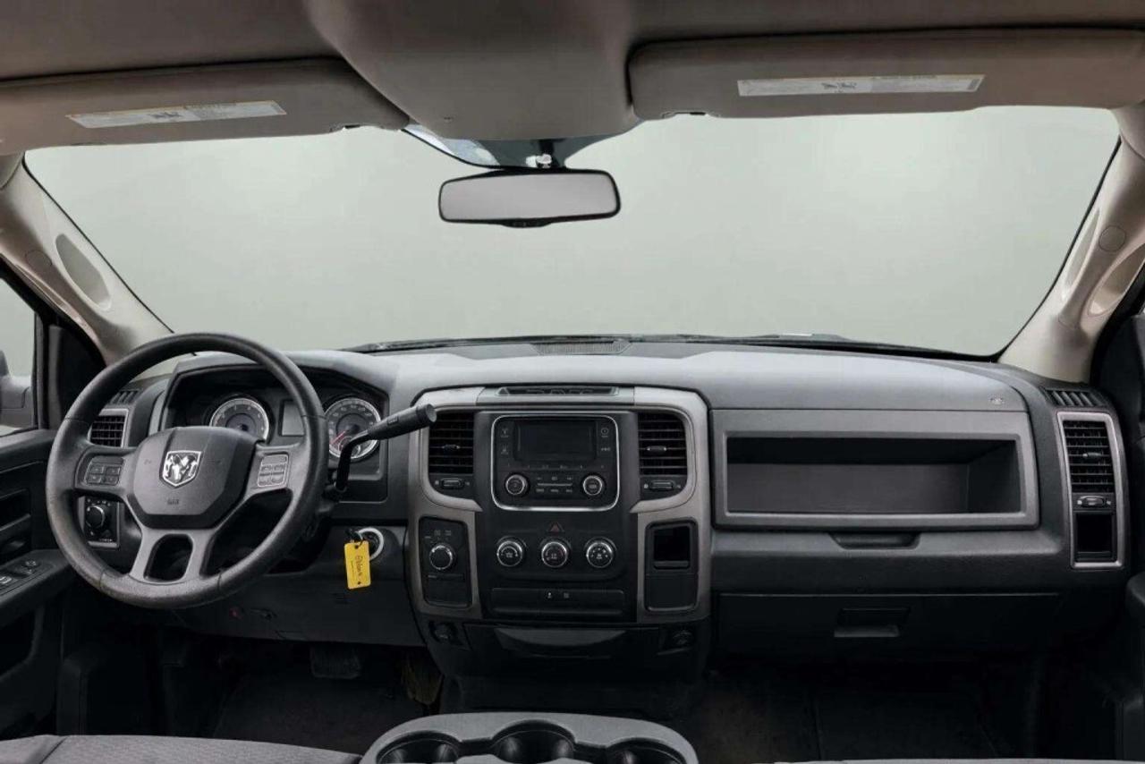 2017 RAM 1500 4WD Crew Cab  ST Photo