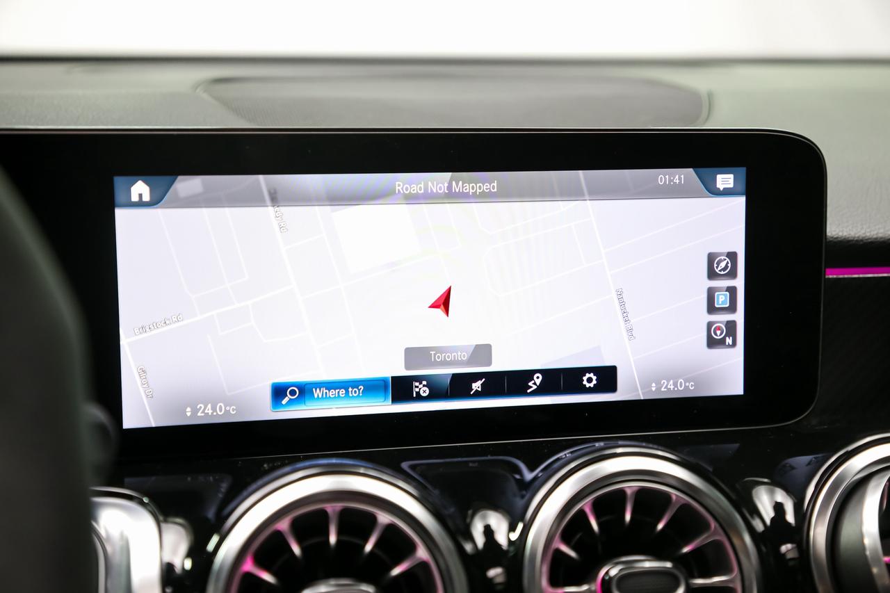 2023 Mercedes-Benz GLB 35 AMG 4MATIC 302HP NOACCIDENT DISTRONC NIGHTPKG Photo