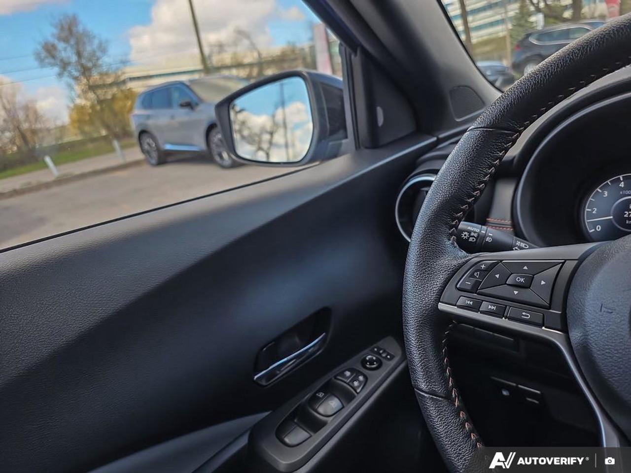2021 Nissan Kicks SR | Apple Car Play | Android Auto | Heated Seats | Photo