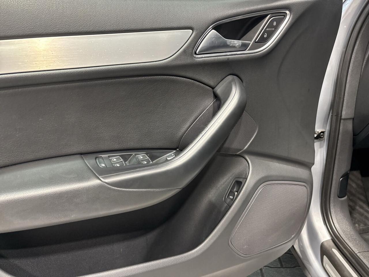2018 Audi Q3 S-Line 2.0 TFSI Progressiv   Leather   Navigation Photo