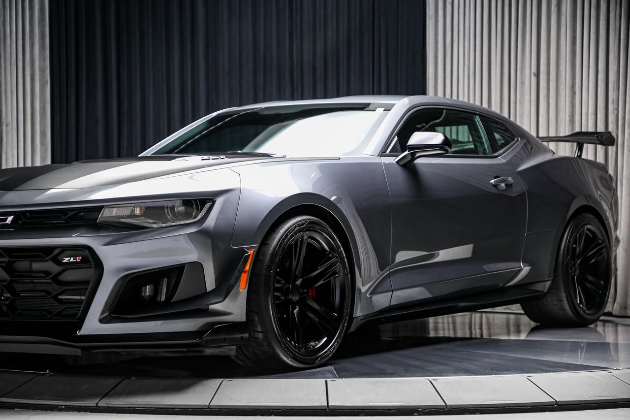 2021 Chevrolet Camaro ZL1 1LE EXTREME TRACK PACK MANUAL 650HP 1OWNER Photo