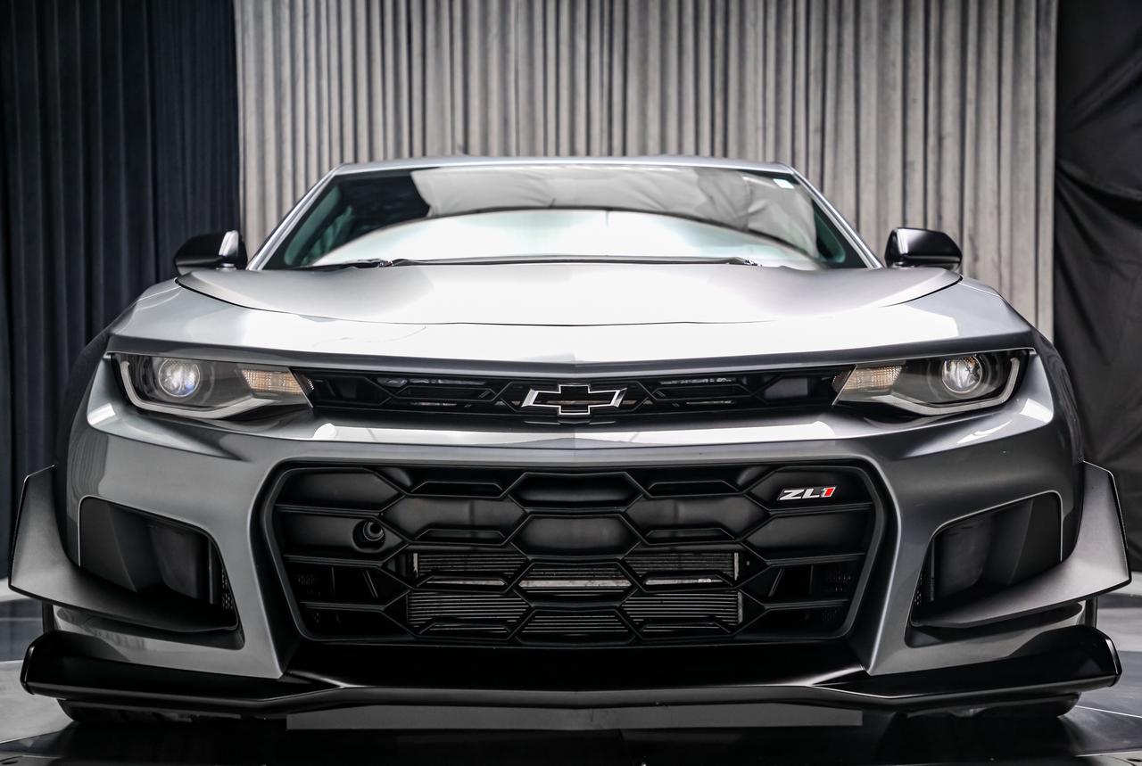 2021 Chevrolet Camaro ZL1 1LE EXTREME TRACK PACK MANUAL 650HP 1OWNER Photo