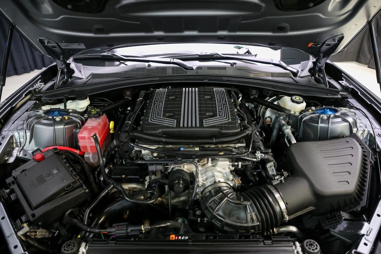 2021 Chevrolet Camaro ZL1 1LE EXTREME TRACK PACK MANUAL 650HP 1OWNER Photo