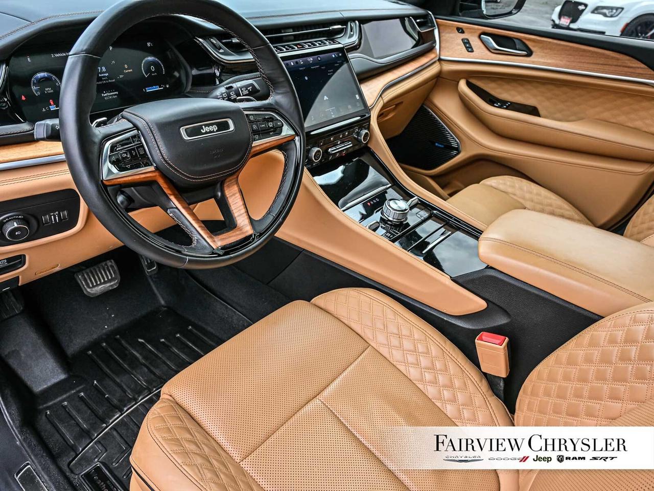 2023 Jeep Grand Cherokee Summit RESERVE   PANO ROOF   LEATHER   NAV   HEADS Photo