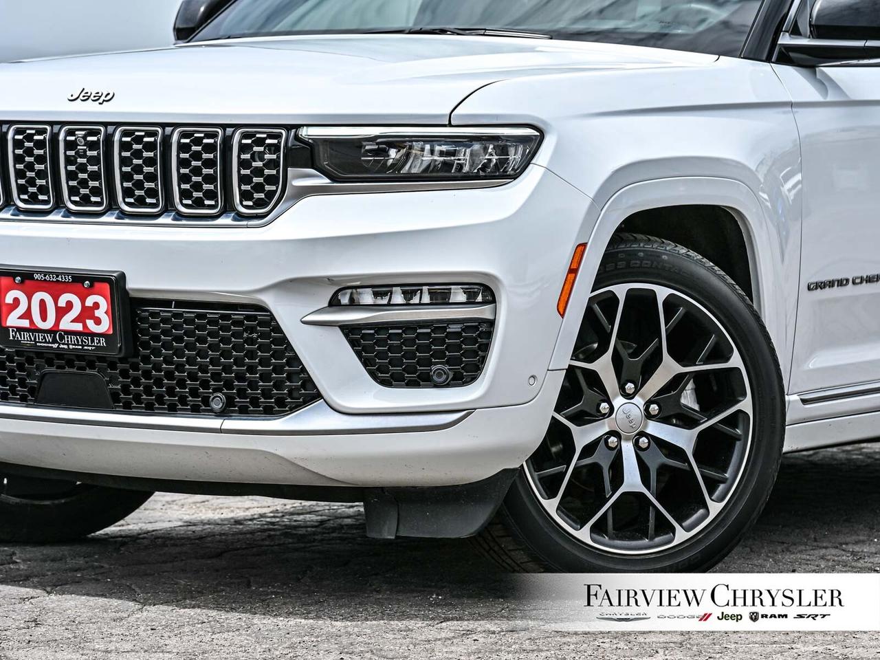 2023 Jeep Grand Cherokee Summit RESERVE   PANO ROOF   LEATHER   NAV   HEADS Photo